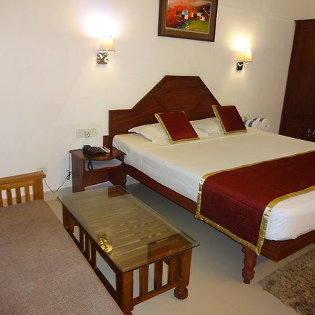 Chakra Ayurvedic Resort Kovalam Dış mekan fotoğraf