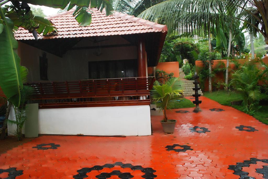 Chakra Ayurvedic Resort Kovalam Dış mekan fotoğraf