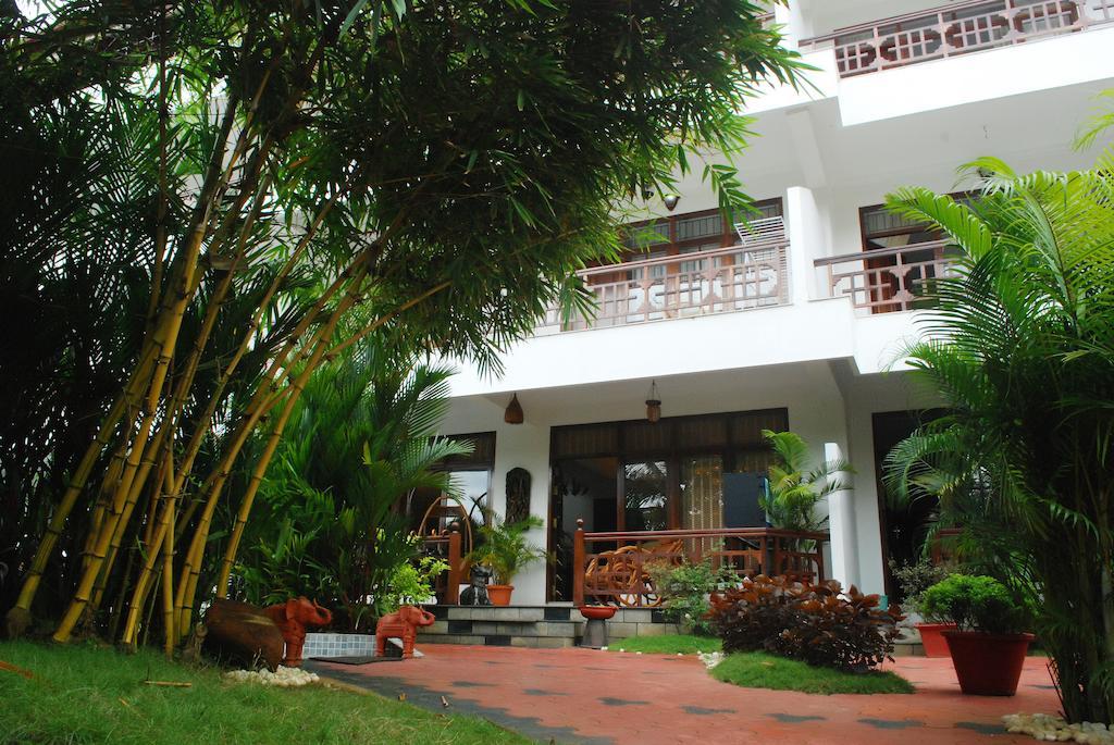 Chakra Ayurvedic Resort Kovalam Dış mekan fotoğraf