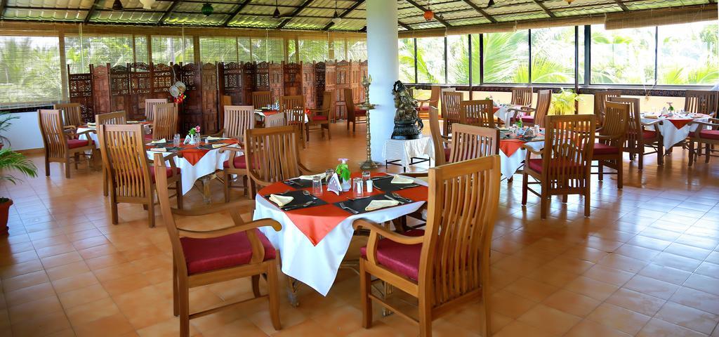 Chakra Ayurvedic Resort Kovalam Dış mekan fotoğraf