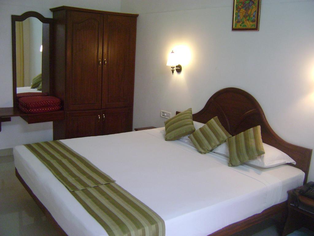 Chakra Ayurvedic Resort Kovalam Oda fotoğraf